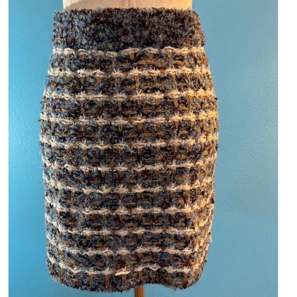 EUC! ZARA Boucle Knit Skirt Metallic Thread Mini Short Unlined Faux Pockets S - Picture 2 of 6